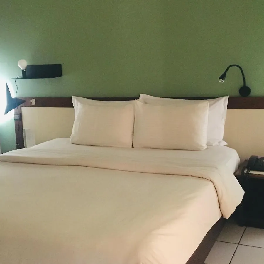***  Ganale Hotel Dakar Senegal